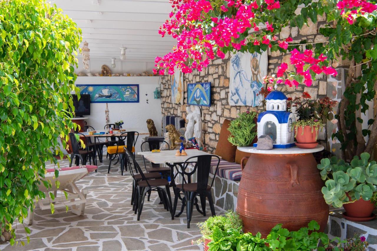 Ricos Two Bedroom House - Paros *
