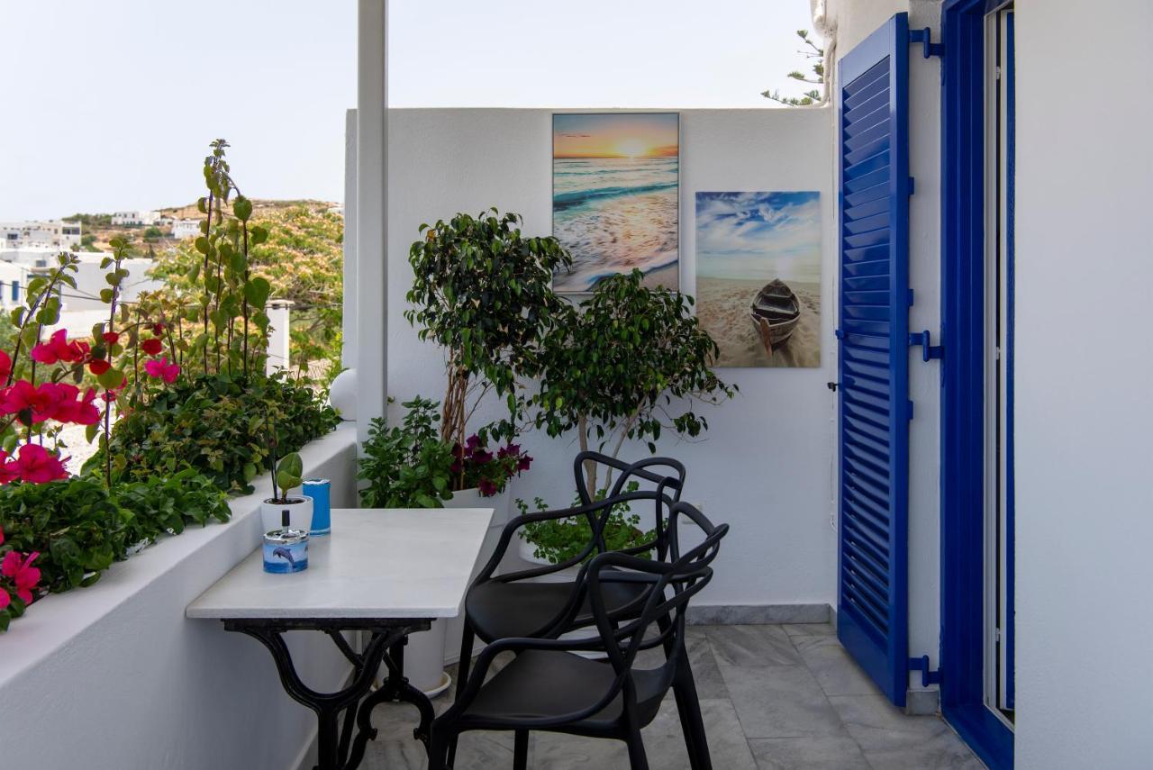 Ricos Two Bedroom House - Paros Appartement *