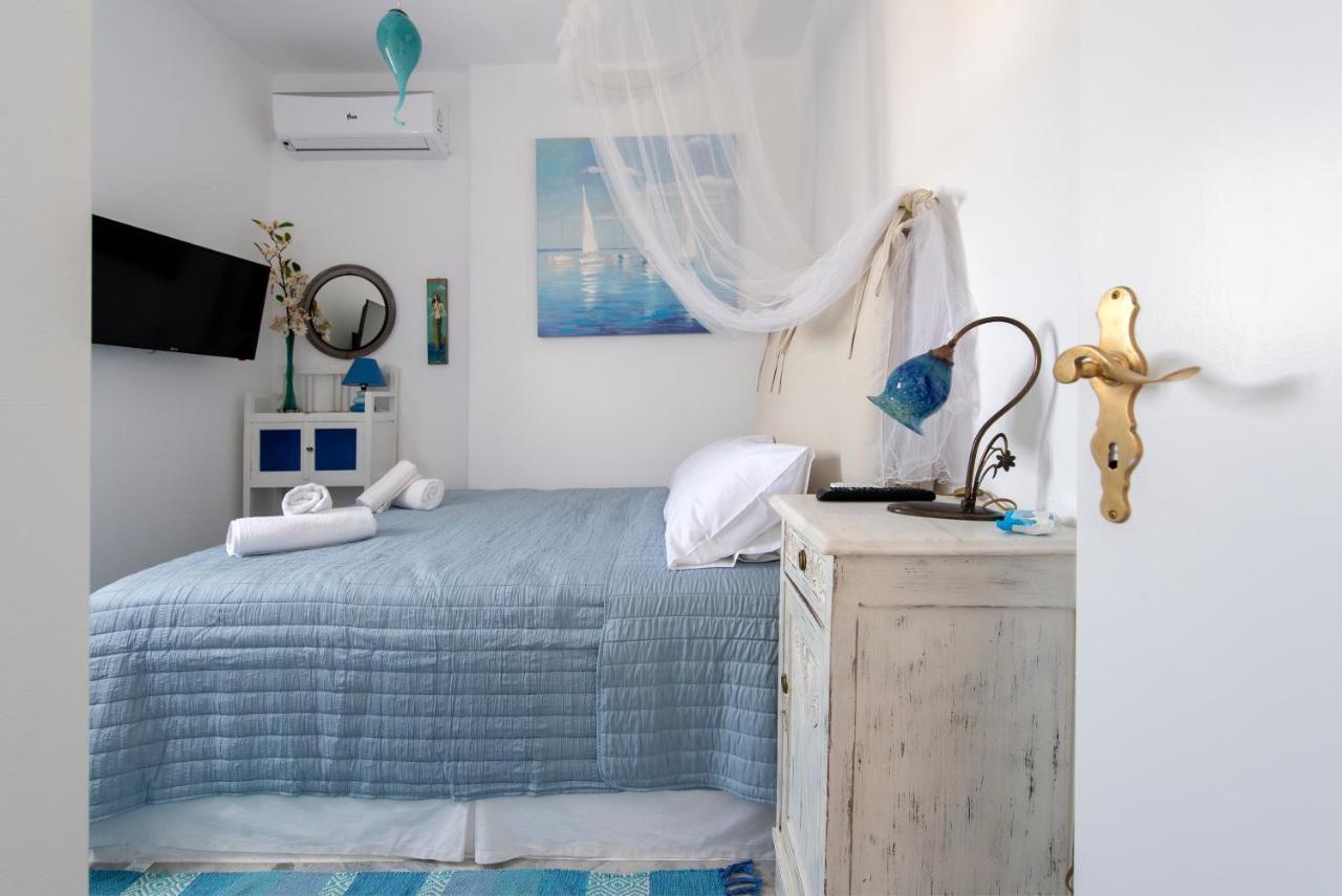 Ricos Two Bedroom House - Paros Appartement *