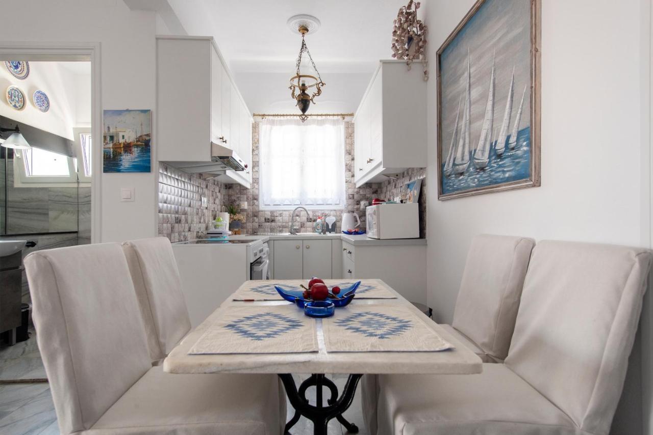 Ricos Two Bedroom House - Paros * Náoussa