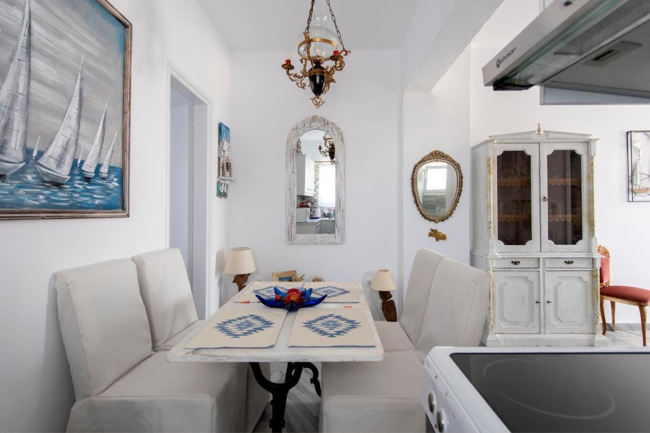 Ricos Two Bedroom House - Paros Náoussa